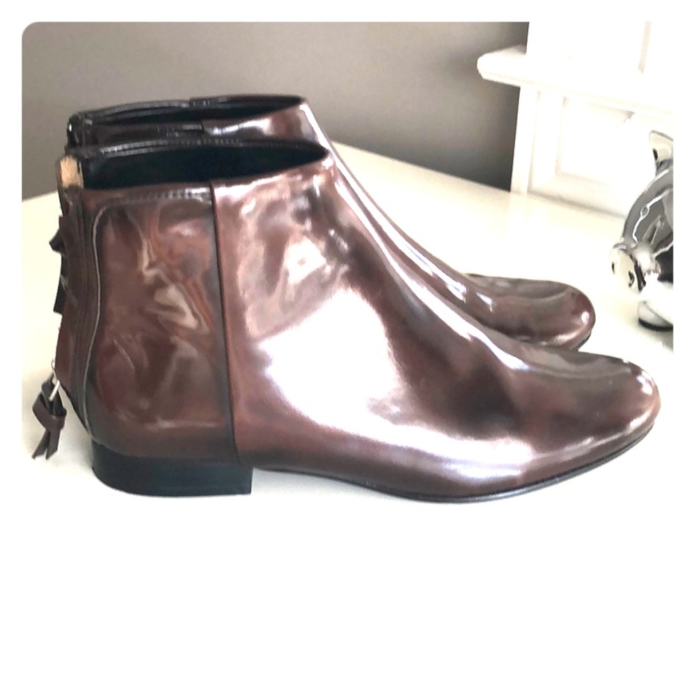 Theory Miriam Westville shiny walnut brown boot 36